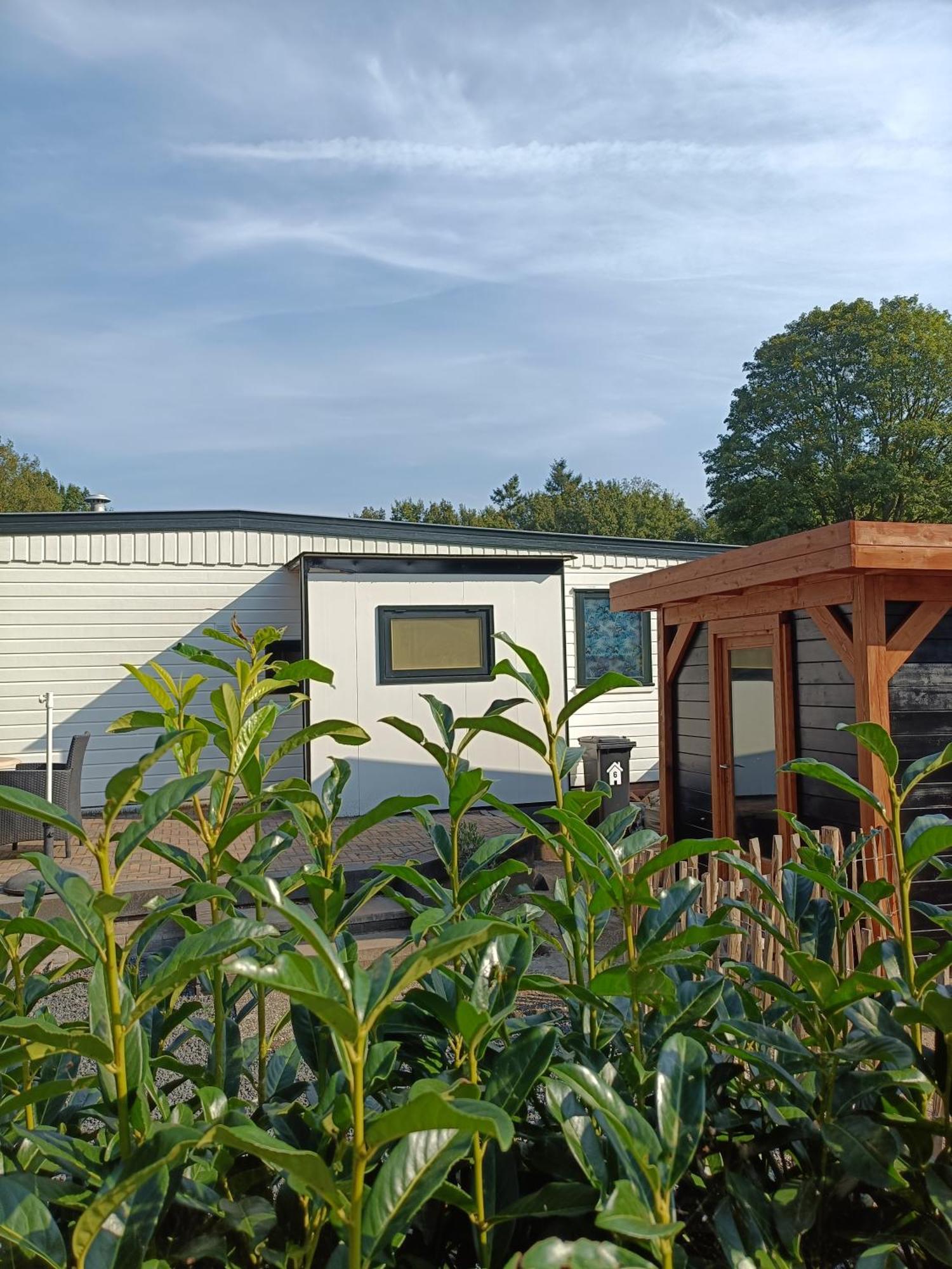 Vakantiehuisje Veluwe Bij Bos, Alleen Voor Recreatie 푸텐 외부 사진